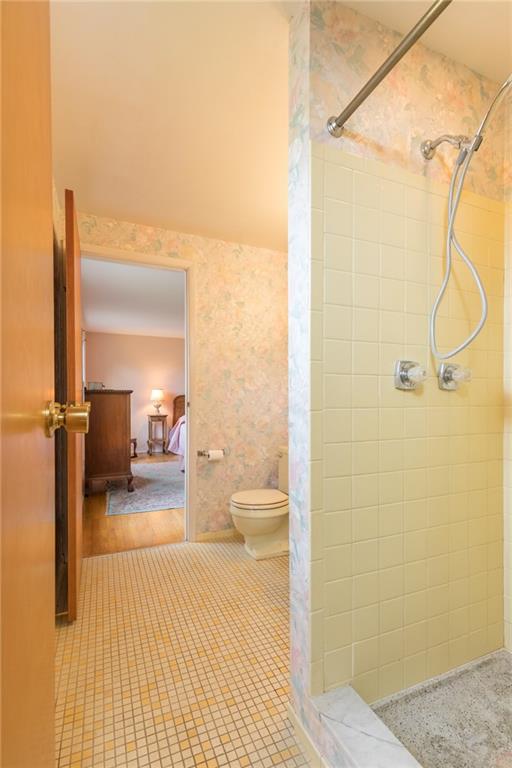 504 Goldsmith Road Pittsburgh, PA 15237 - Photo 17 of 25