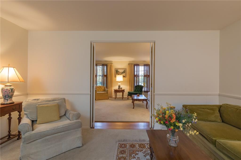 504 Goldsmith Road Pittsburgh, PA 15237 - Photo 7 of 25