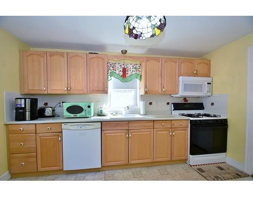 1731 Trapelo Road Waltham, MA 02451 - Photo 7 of 22