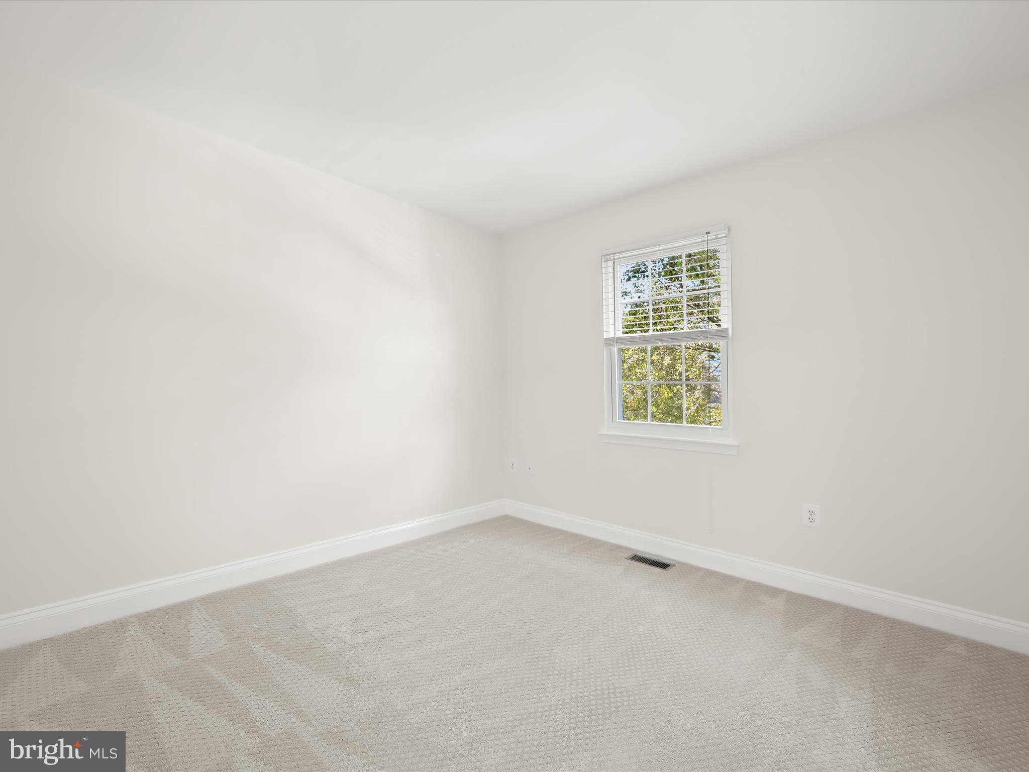2711 Middle Neck Road Odenton, MD 21113 - Photo 19 of 42 an empty room with a window