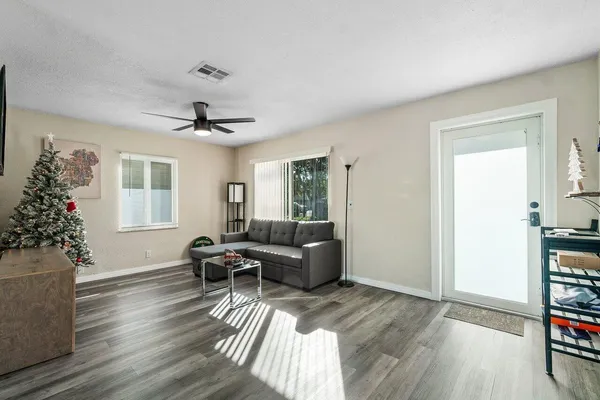 $3,500 | 119 Southeast 5th Street, Delray Beach, FL 33483