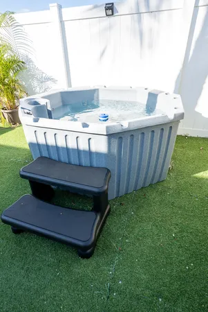 $3,500 | 119 Southeast 5th Street, Delray Beach, FL 33483