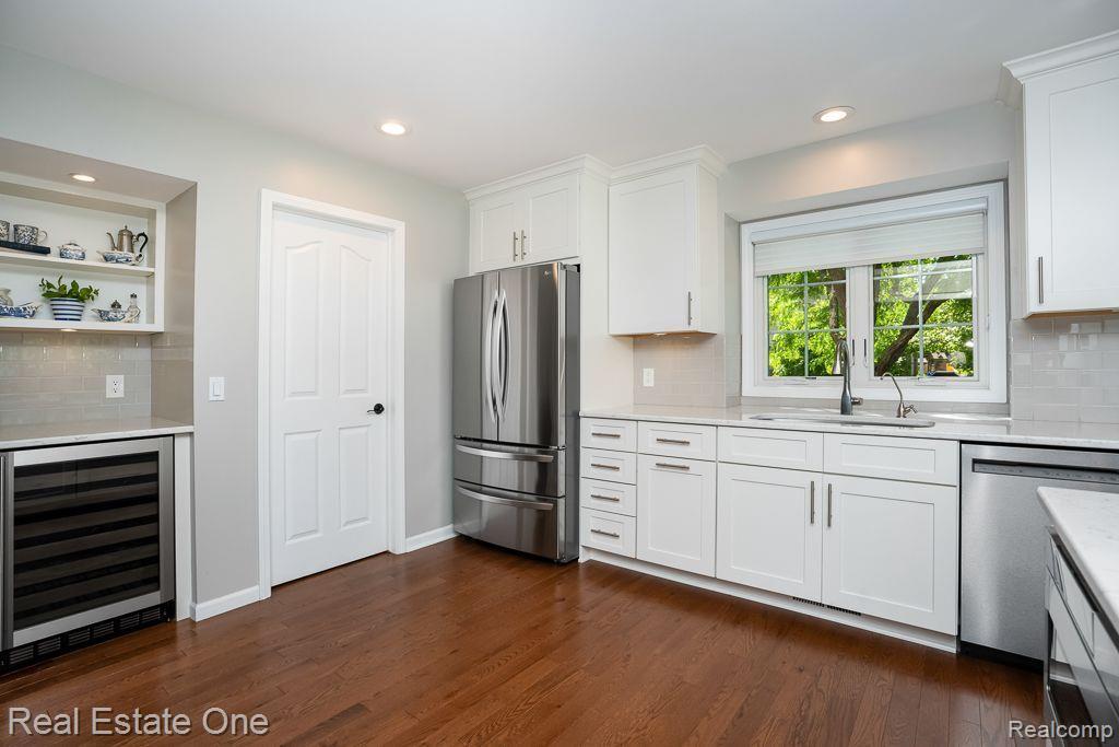 882 Loggers Circle Rochester, MI 48307 - Photo 23 of 54 Gallery Image 23