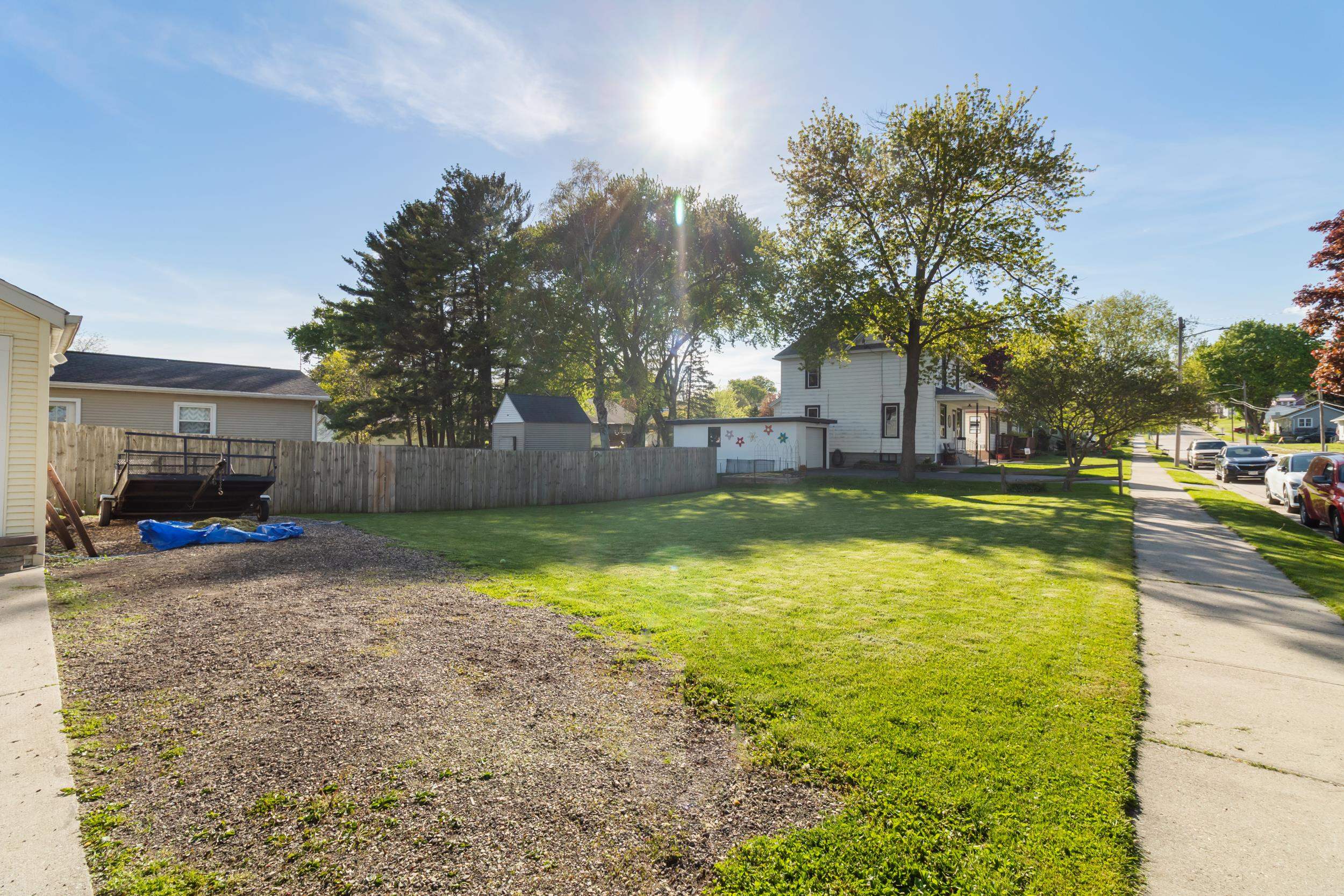 700 South Center Street Beaver Dam, WI 53916 - Photo 20 of 28