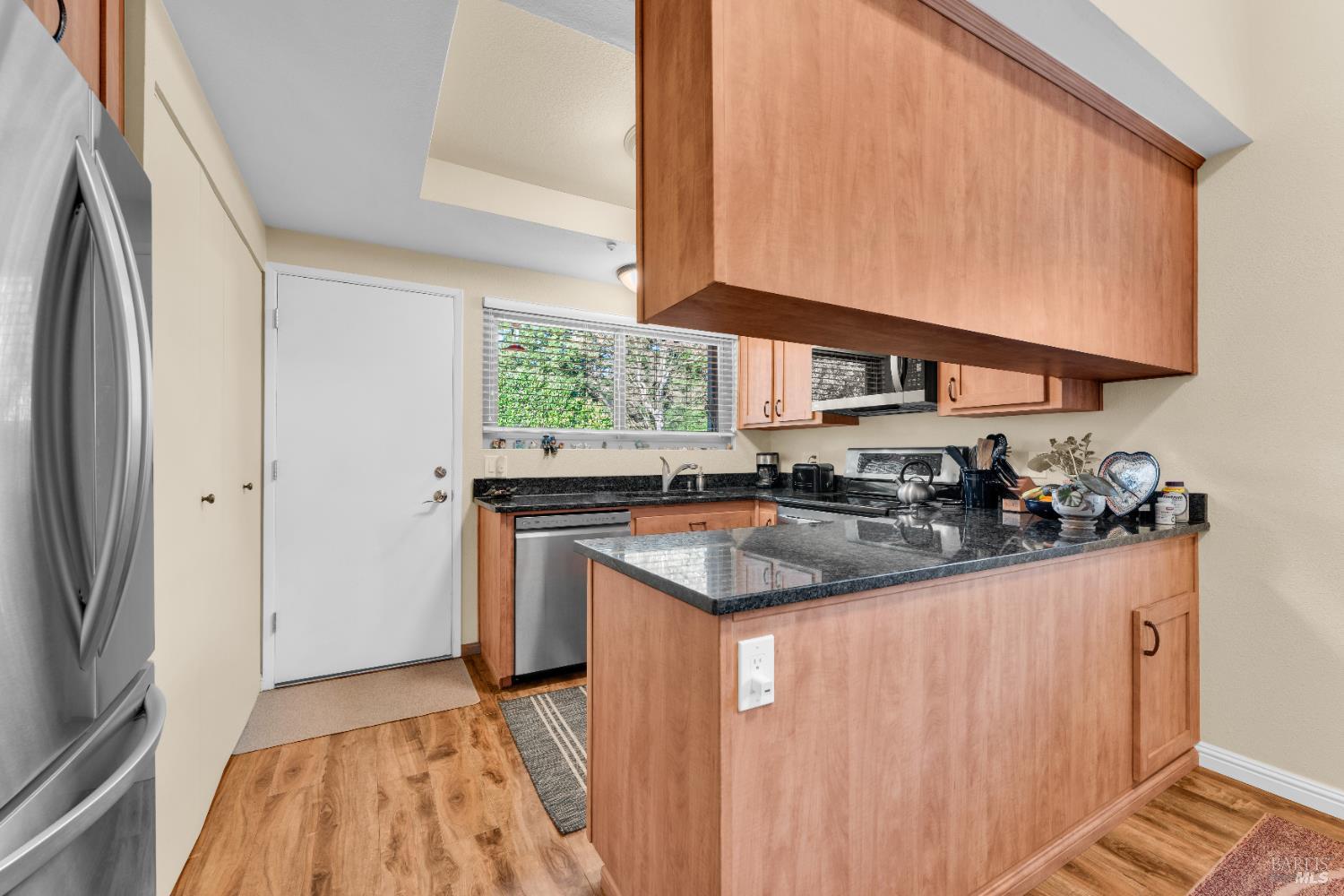 314 Los Alamos Road Santa Rosa, CA 95409 - Photo 11 of 45