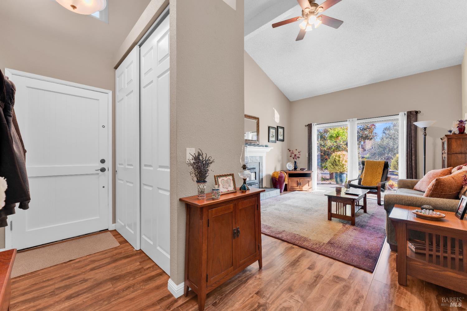 314 Los Alamos Road Santa Rosa, CA 95409 - Photo 4 of 45