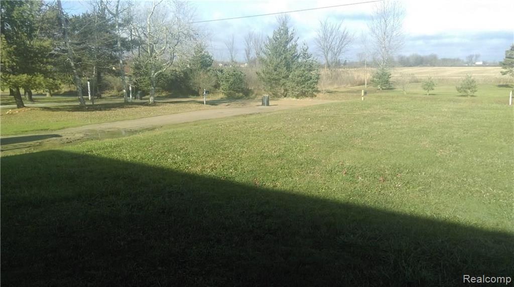 11169 Gilbert Road Memphis, MI 48041 - Photo 5 of 10