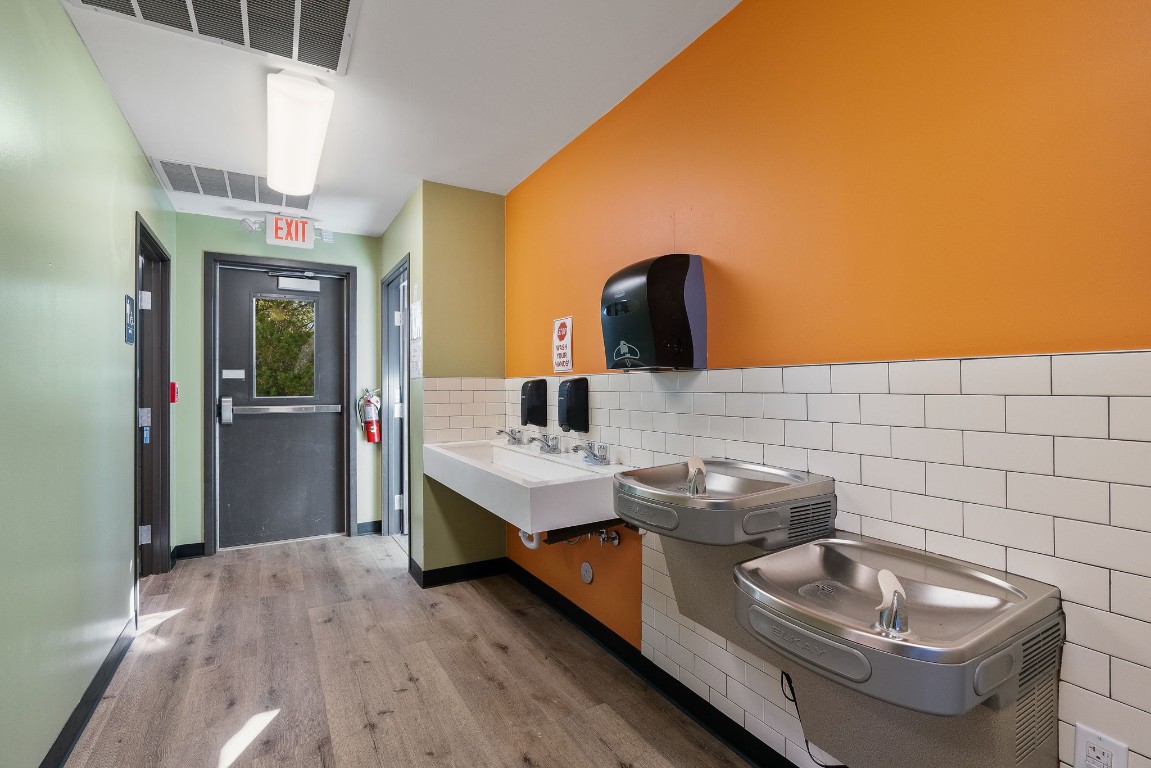 6111 North FM 620 Austin, TX 78730 - Photo 24 of 40