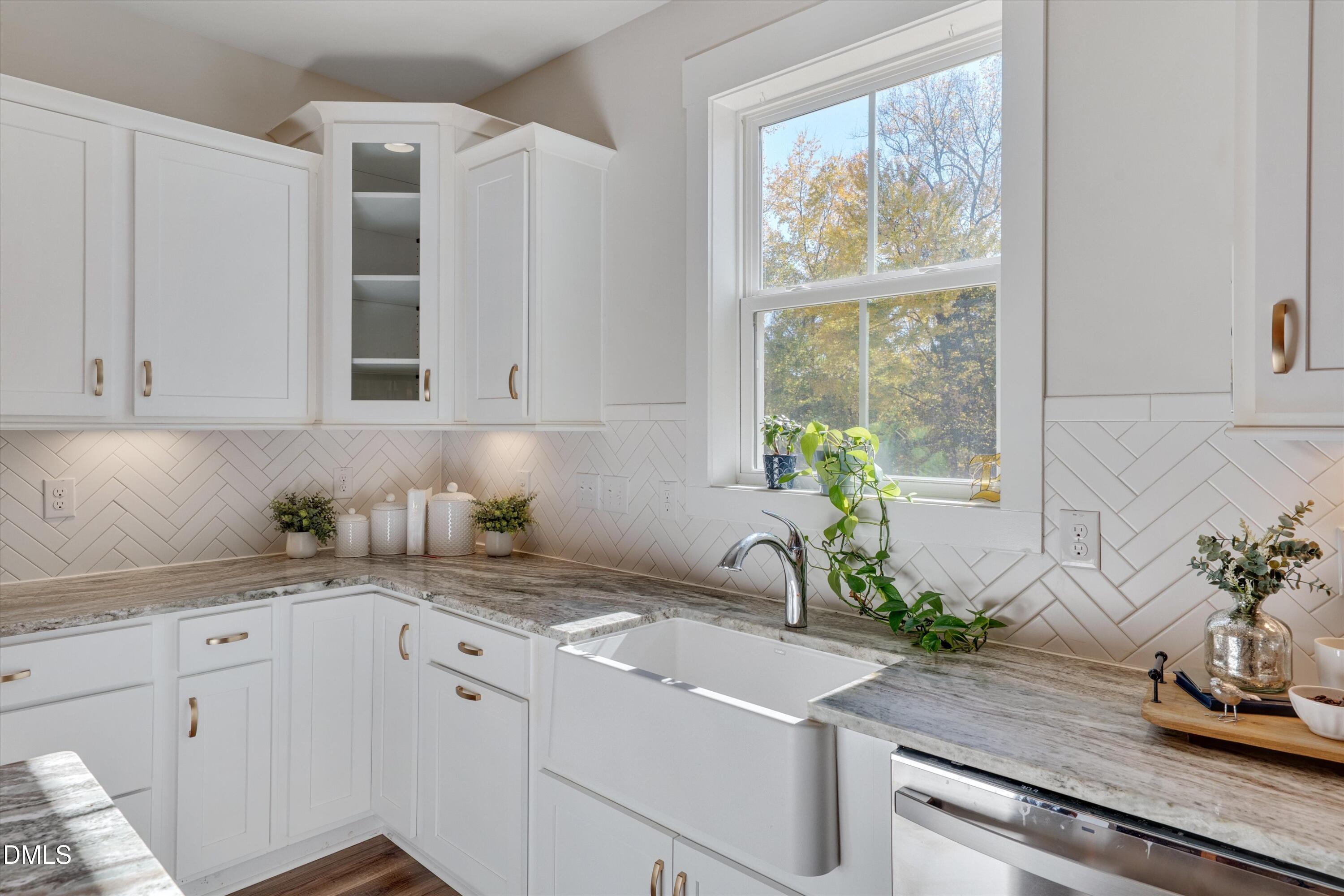 1709 Chestnut Falls Road Wendell, NC 27591 - Photo 7 of 31 Gourmet Kitchen