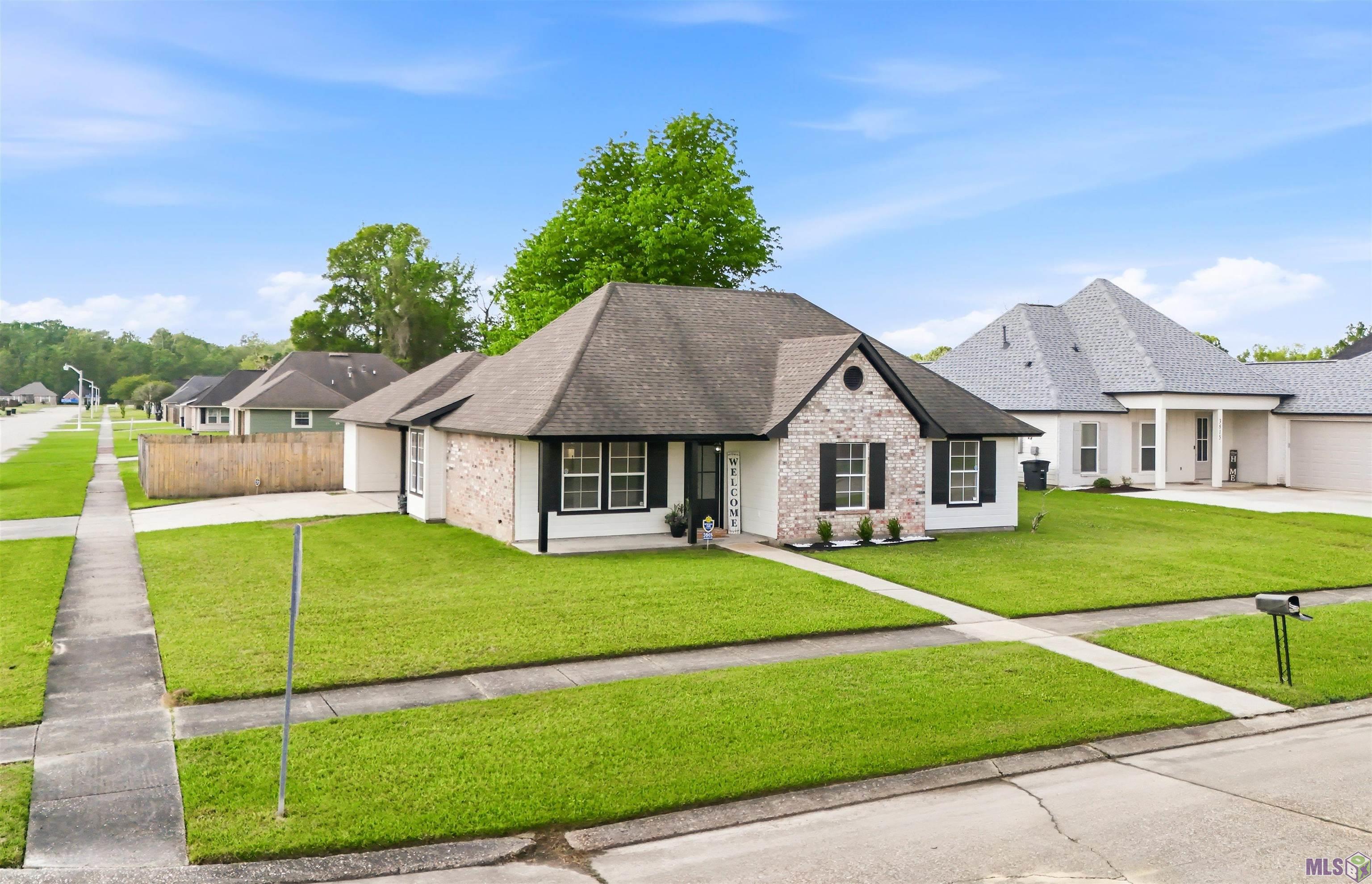 3805 Linstrom Drive Baton Rouge, LA 70814 - Photo 2 of 26