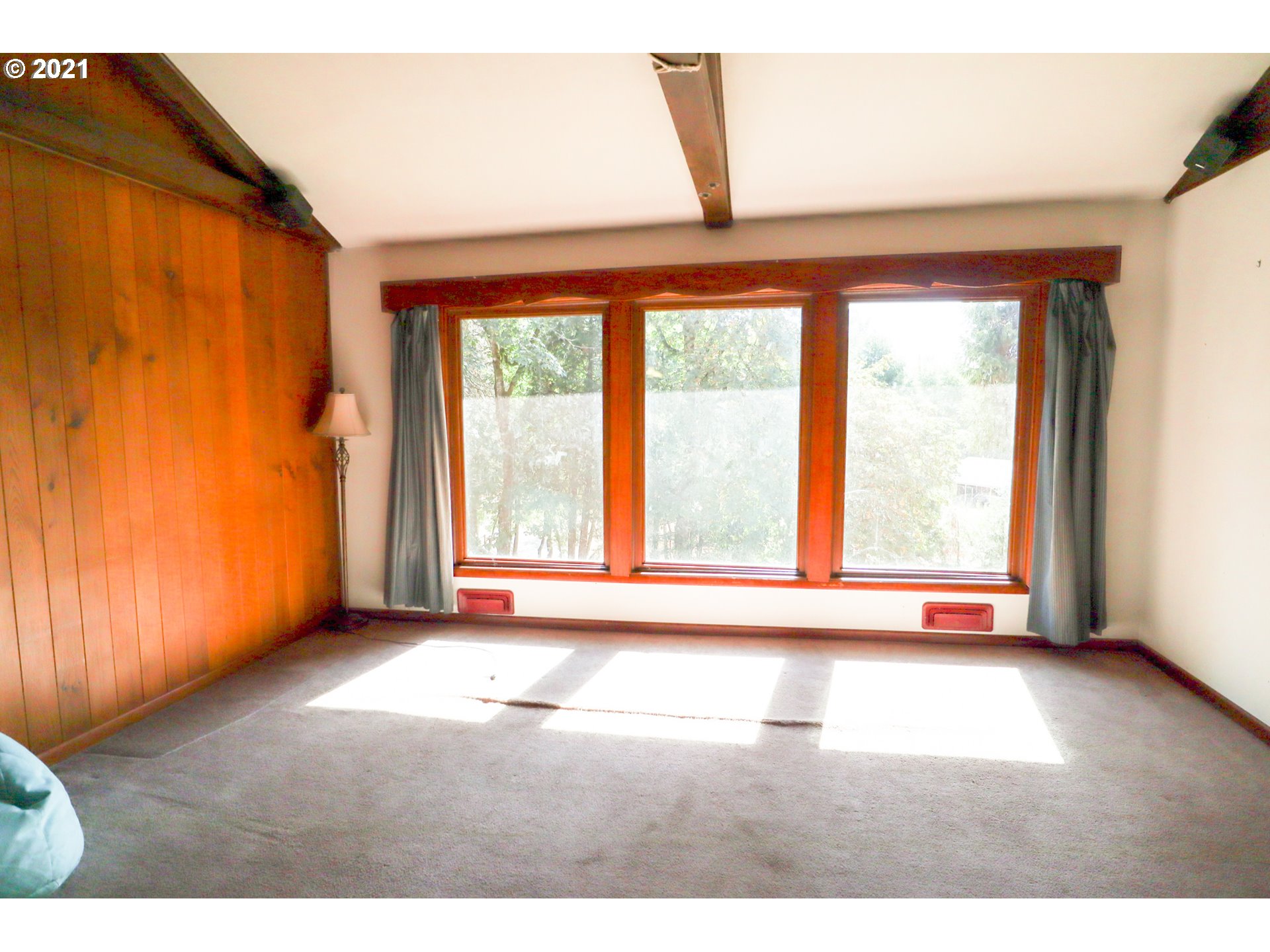 32671 Berlin Road Lebanon, OR 97355 - Photo 2 of 32 Gallery Image 2