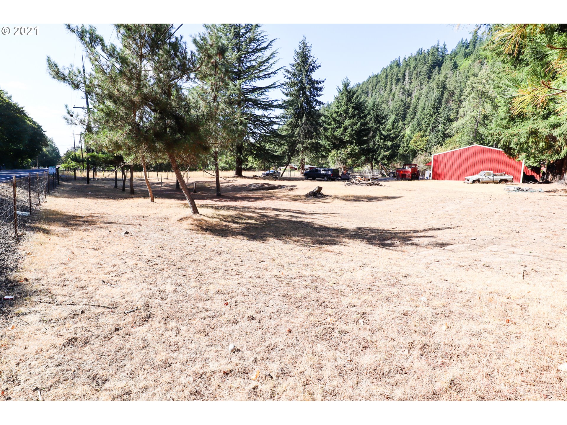 32671 Berlin Road Lebanon, OR 97355 - Photo 4 of 32 Gallery Image 4