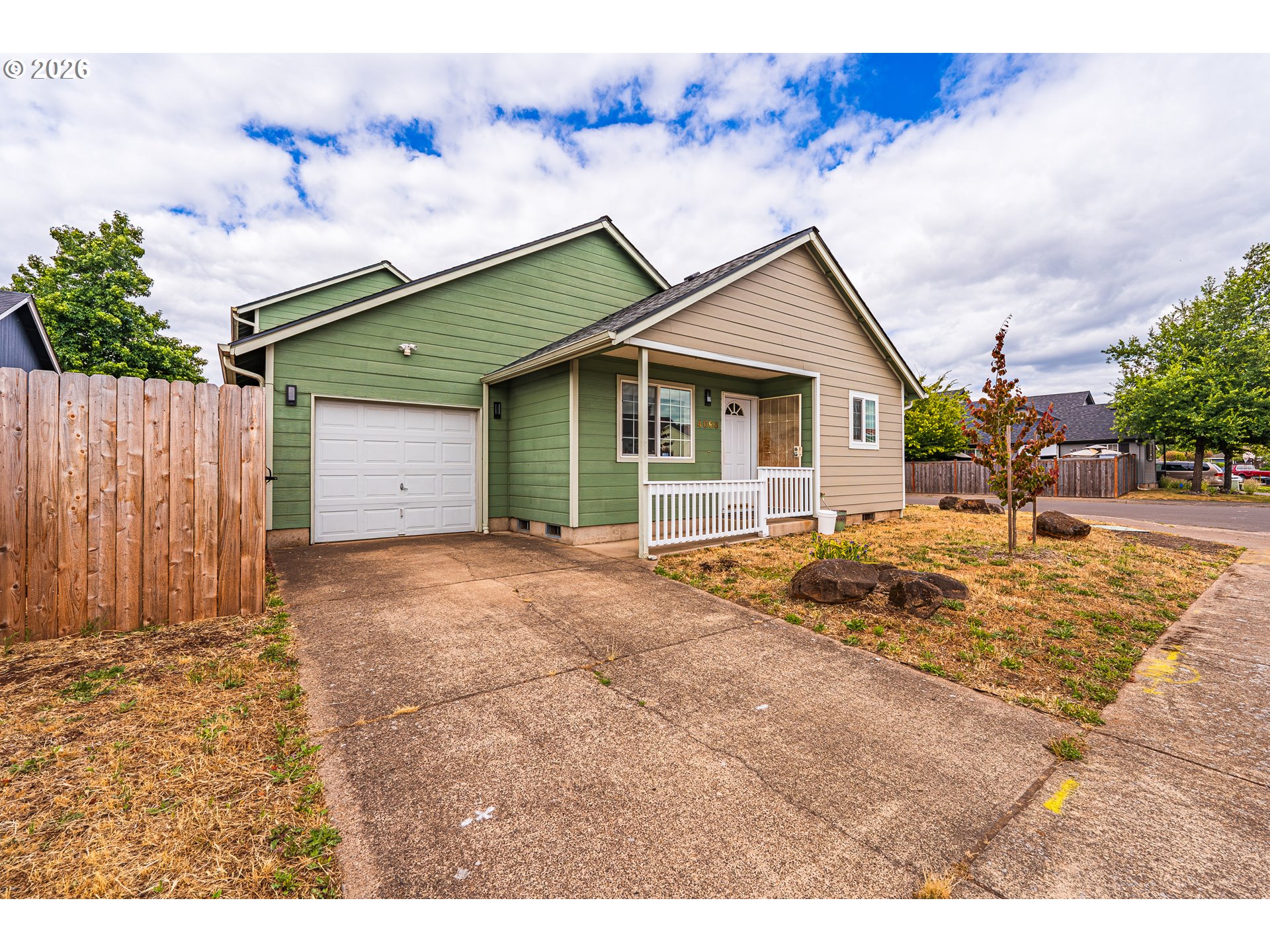 4096 South E Street Springfield, OR 97478 - Photo 3 of 37 Gallery Image 3