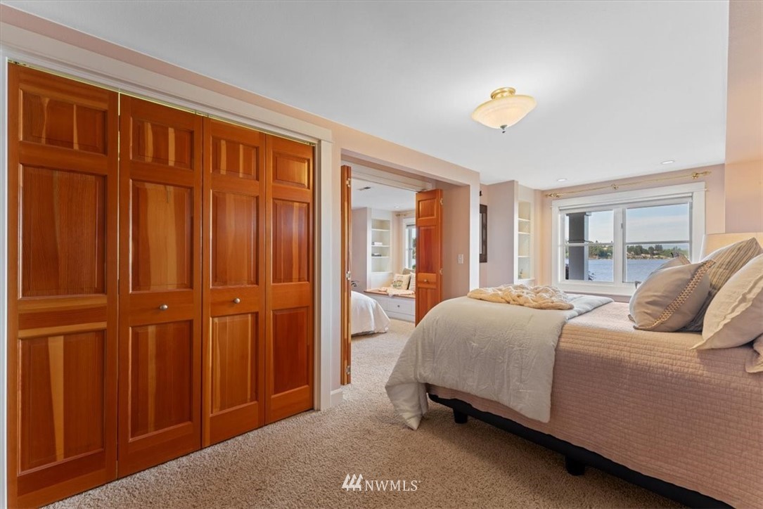 1707 Vernon Road Lake Stevens, WA 98258 - Photo 27 of 40 a bedroom with a bed and a dresser