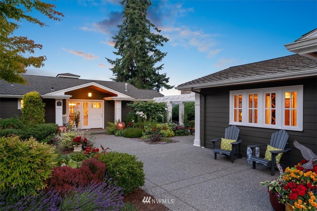 1707 Vernon Road Lake Stevens, WA 98258 - Photo 5 of 40 a front view of a house with a yard