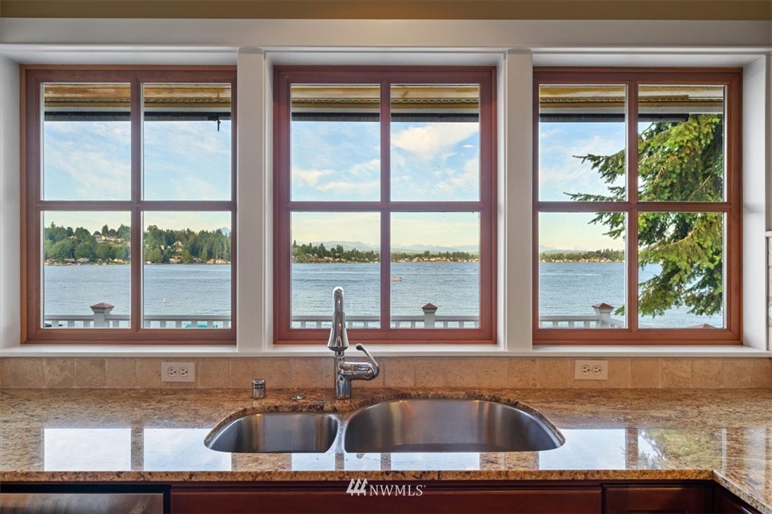 1707 Vernon Road Lake Stevens, WA 98258 - Photo 10 of 40 a sink sitting next to a window