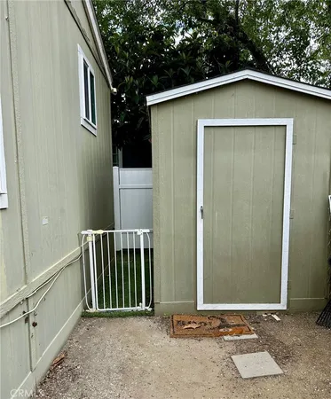 $229,900 | 30000 Hasley Canyon Road, Unit 9, Valencia, CA 91384