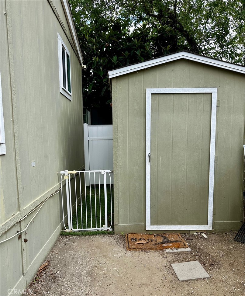 30000 Hasley Canyon Road, Unit 9 Valencia, CA 91384 - Photo 23 of 26 Storage shed