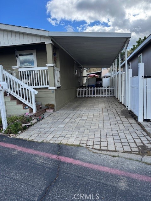 30000 Hasley Canyon Road, Unit 9 Valencia, CA 91384 - Photo 3 of 26 Driveway