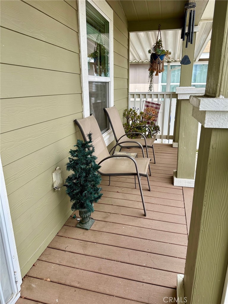 30000 Hasley Canyon Road, Unit 9 Valencia, CA 91384 - Photo 5 of 26 Front Porch