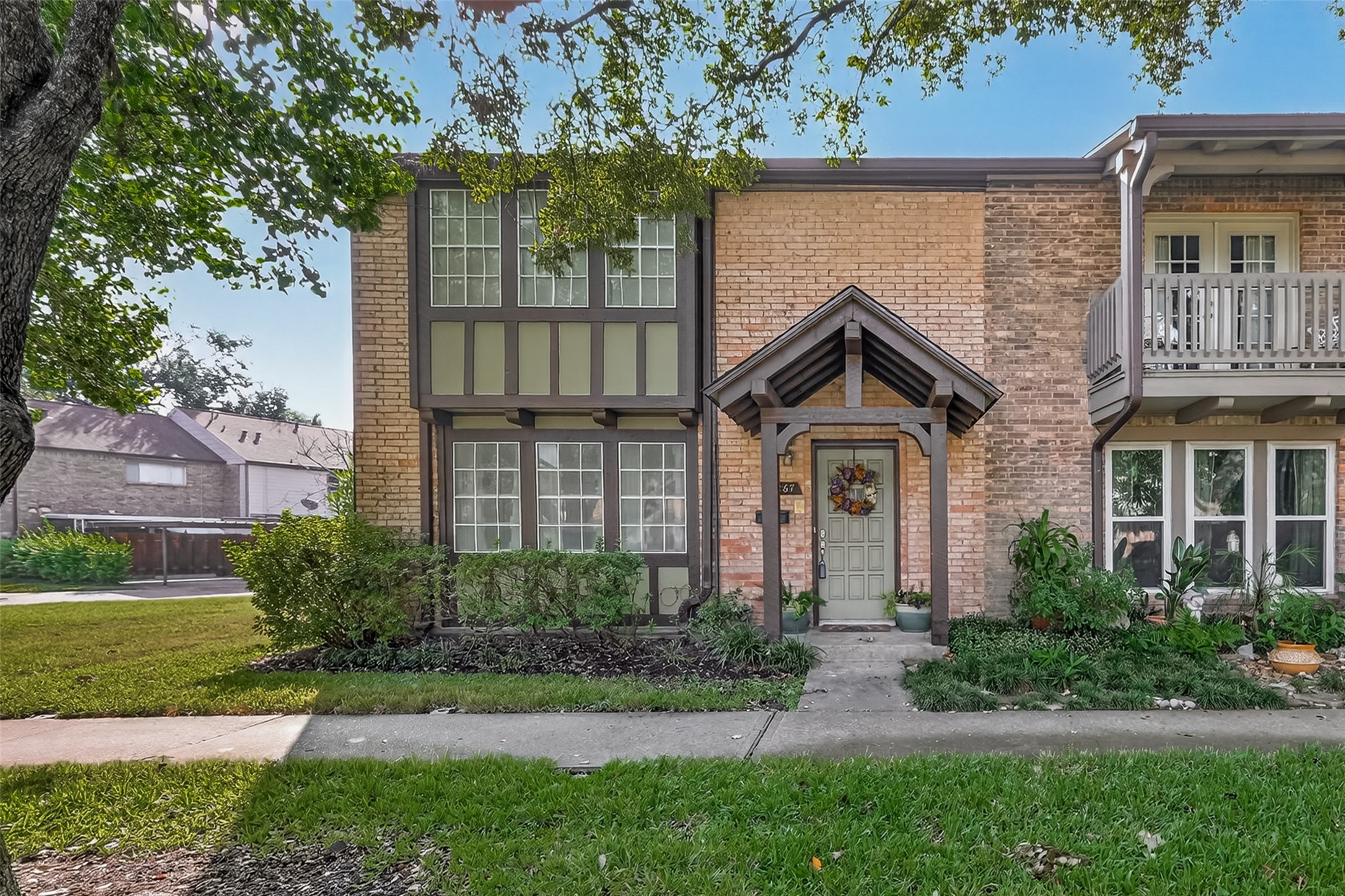 2267 Triway Lane, Unit 231 Houston, TX 77043 - Photo 1 of 38