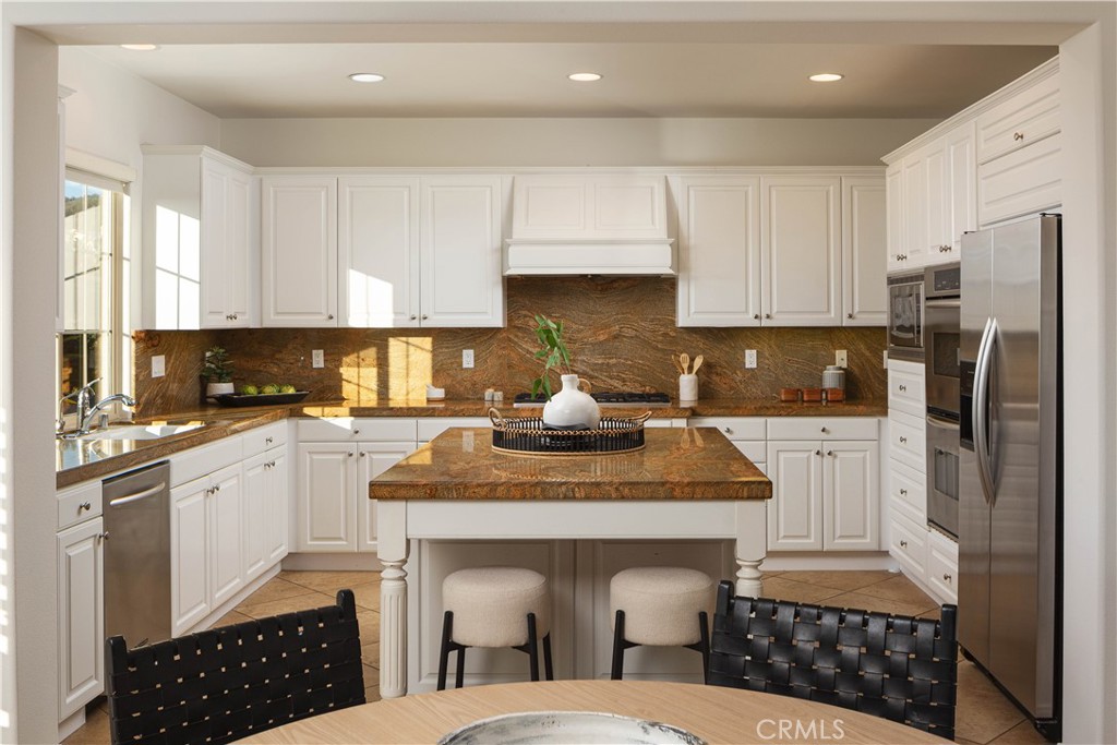 16 Via Elda San Clemente, CA 92673 - Photo 5 of 32