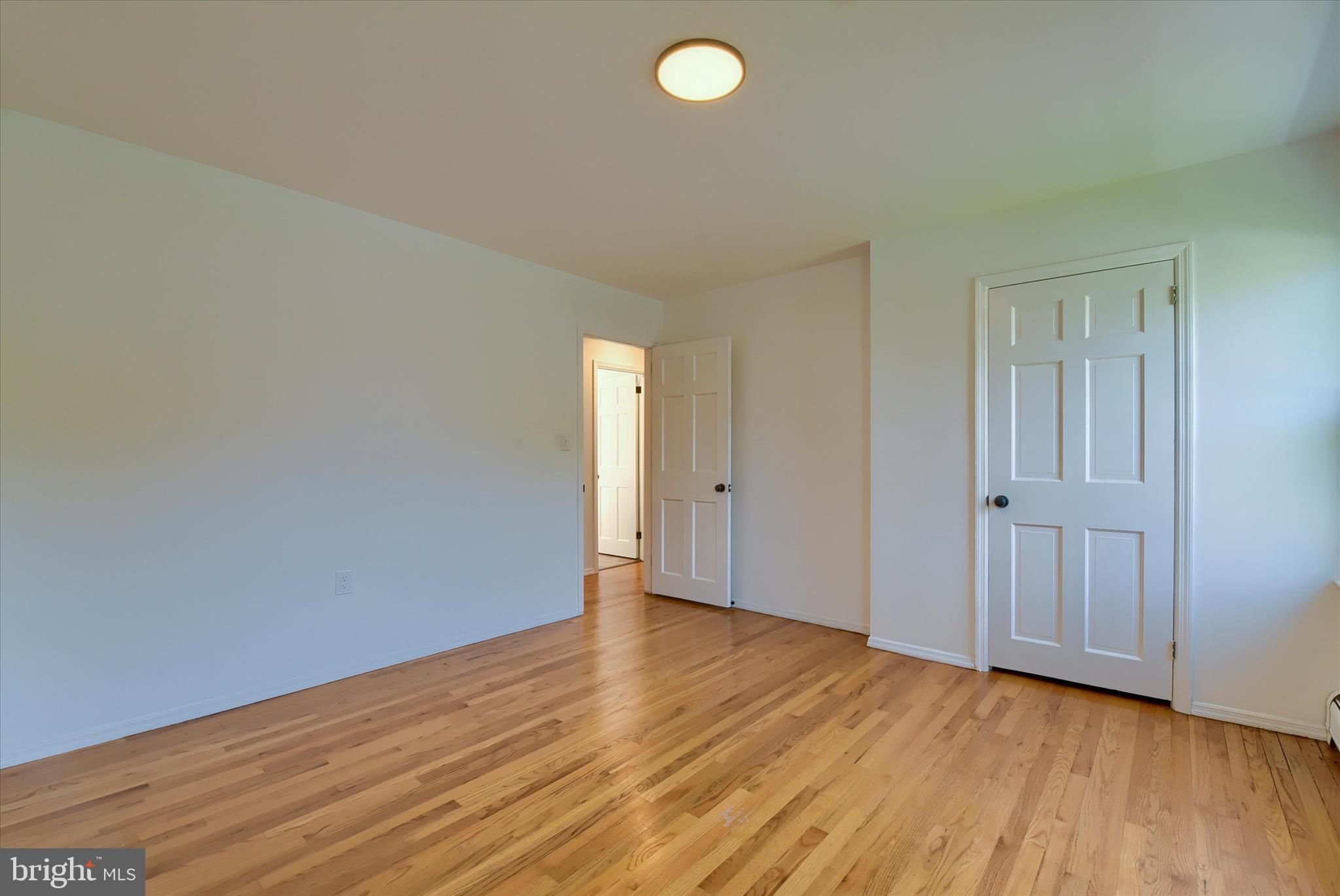 308 Glenn Road Camp Hill, PA 17011 - Photo 16 of 35