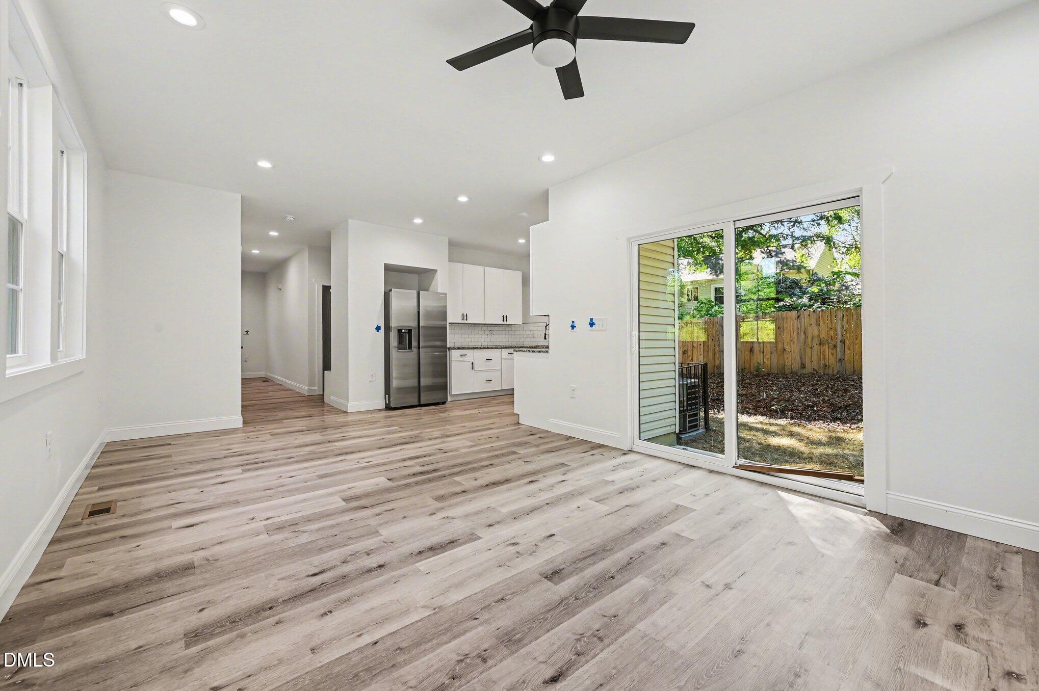 2513 Rochelle Street Durham, NC 27703 - Photo 5 of 15 003_file_9838