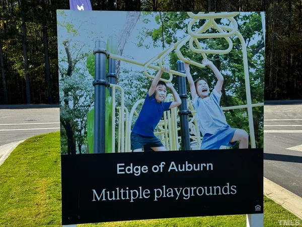 $2,295 | 192 Edge Of Auburn Boulevard, Raleigh, NC 27610