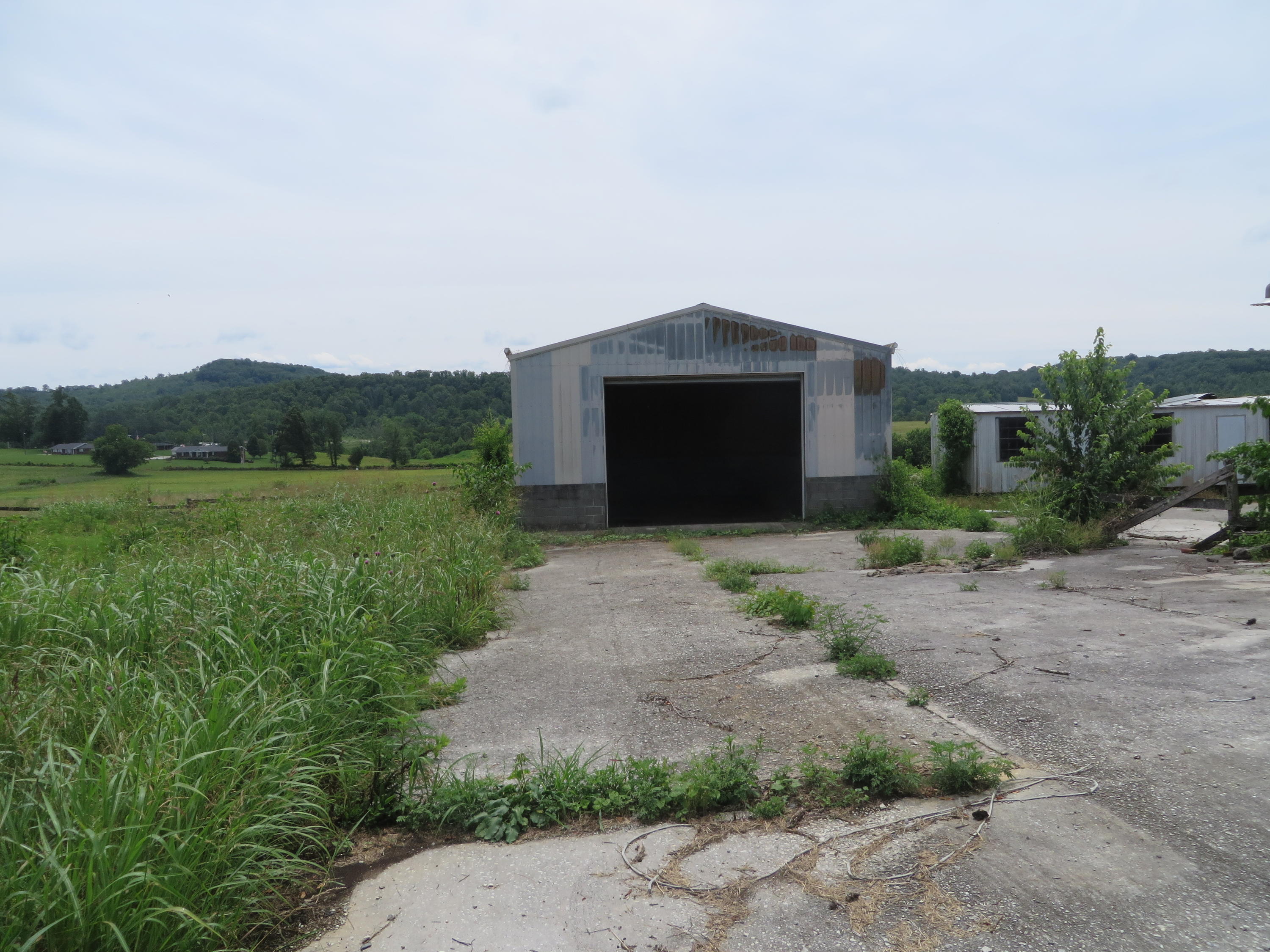 321 Gun Ridge Road Vonore, TN 37885 - Photo 15 of 39 IMG_2214