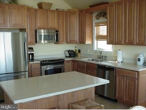 390 Kingfisher Road Tuckerton, NJ 08087 - Photo 8 of 11 Gallery Image 8