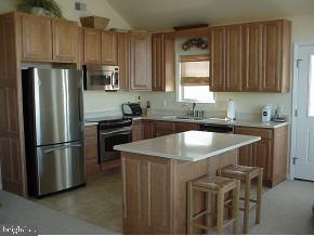 390 Kingfisher Road Tuckerton, NJ 08087 - Photo 9 of 11 Gallery Image 9