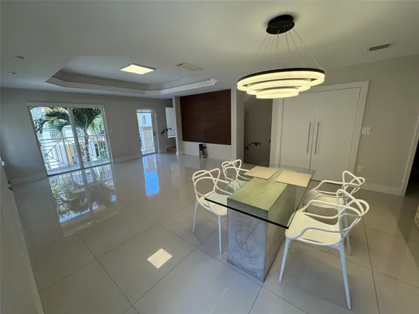 $5,100 | 2710 Northeast 184th Terrace, Aventura, FL 33160