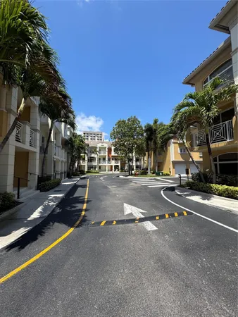 $5,100 | 2710 Northeast 184th Terrace, Aventura, FL 33160