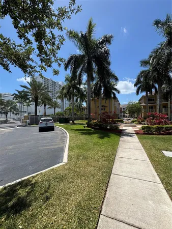 $5,100 | 2710 Northeast 184th Terrace, Aventura, FL 33160