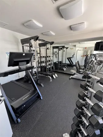 $5,100 | 2710 Northeast 184th Terrace, Aventura, FL 33160