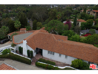 6727 Milner Road Los Angeles, CA 90068 - Photo 3 of 32 Gallery Image 3