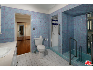 6727 Milner Road Los Angeles, CA 90068 - Photo 21 of 32 Gallery Image 21