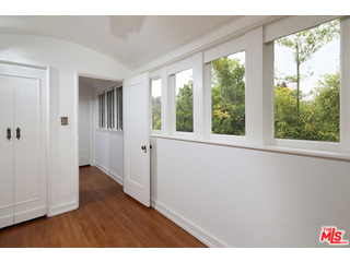 6727 Milner Road Los Angeles, CA 90068 - Photo 24 of 32 Gallery Image 24