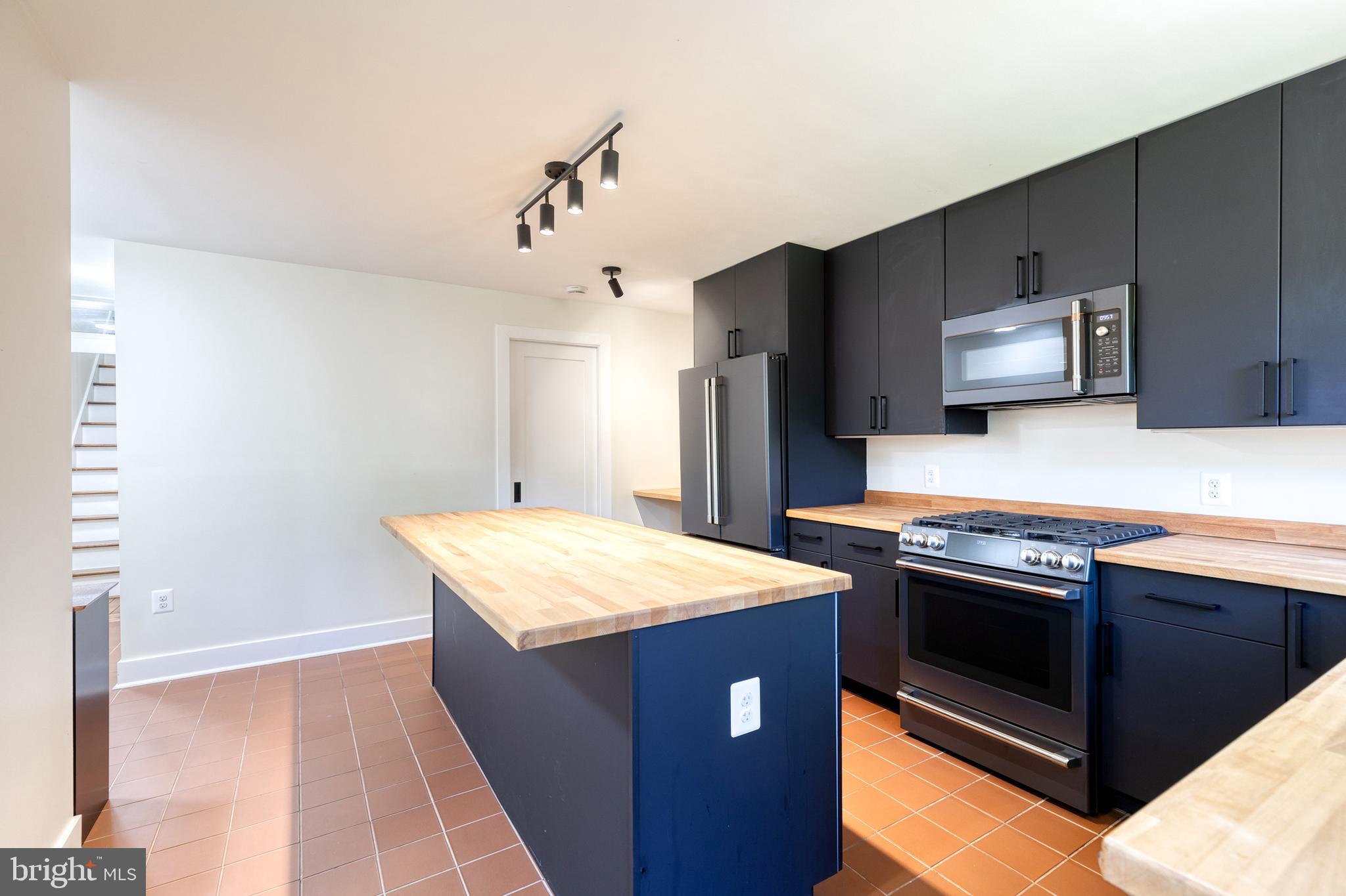 630 South Paca Street Baltimore, MD 21230 - Photo 14 of 39