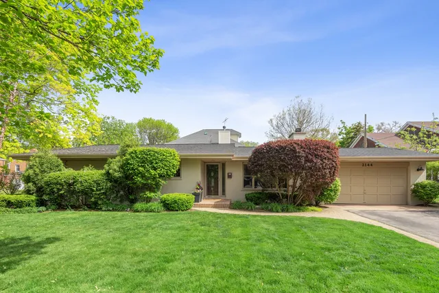 $5,250 | 2144 Schiller Avenue, Wilmette, IL 60091