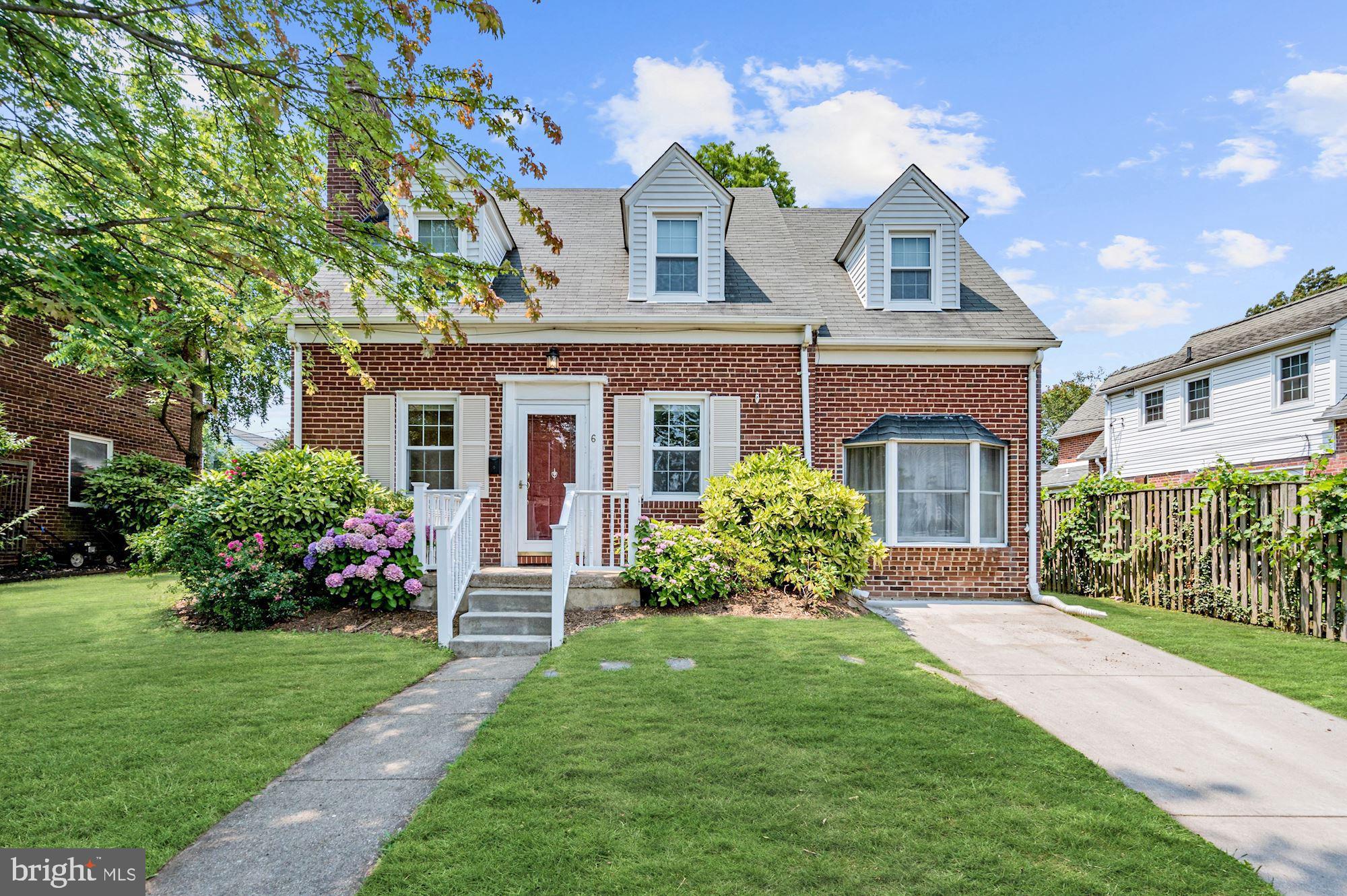 6 Tanglewood Road Baltimore, MD 21228 - Photo 1 of 33 6 Tanglewood Rd