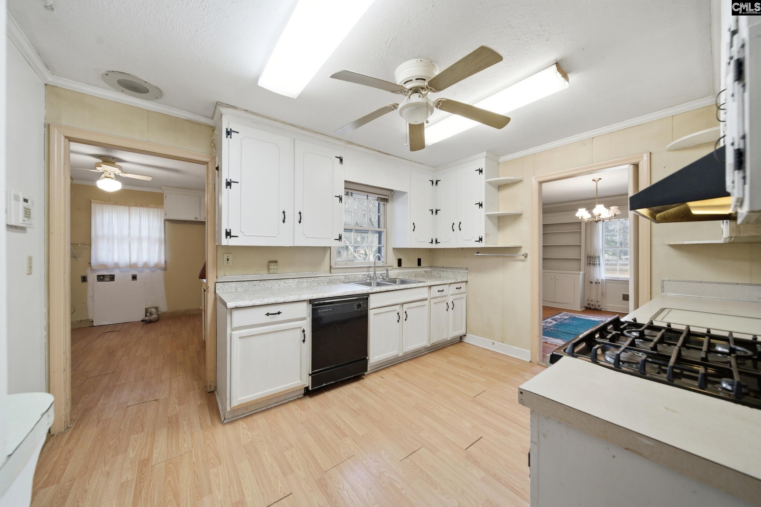 223 Ridge Street Bishopville, SC 29010 - Photo 12 of 32