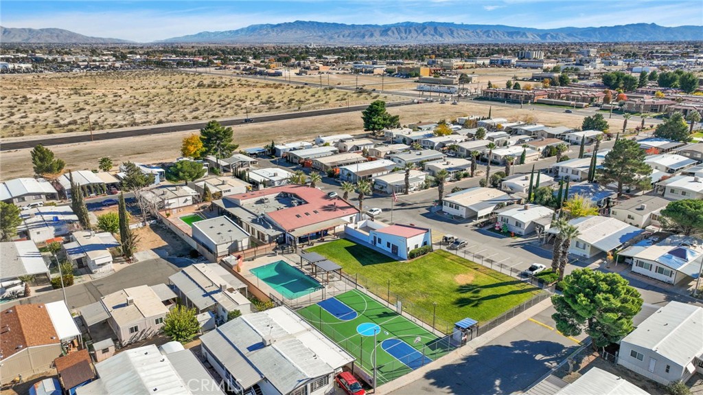 15252 Seneca Road, Unit 221 Victorville, CA 92392 - Photo 28 of 29 an aerial view of multiple house
