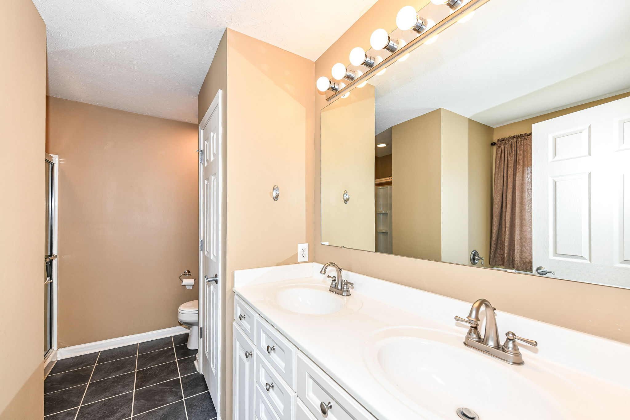 8230 Ethan Drive Fishers, IN 46038 - Photo 22 of 35