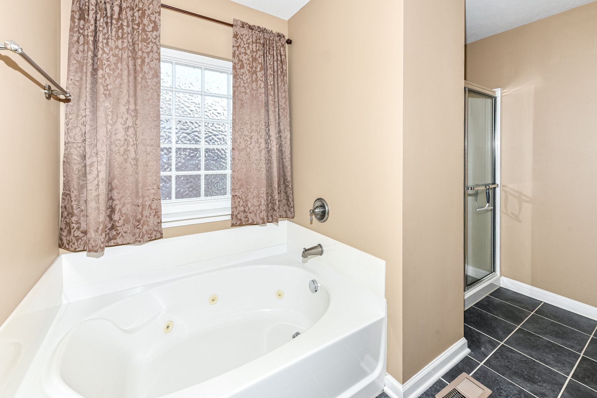 8230 Ethan Drive Fishers, IN 46038 - Photo 23 of 35