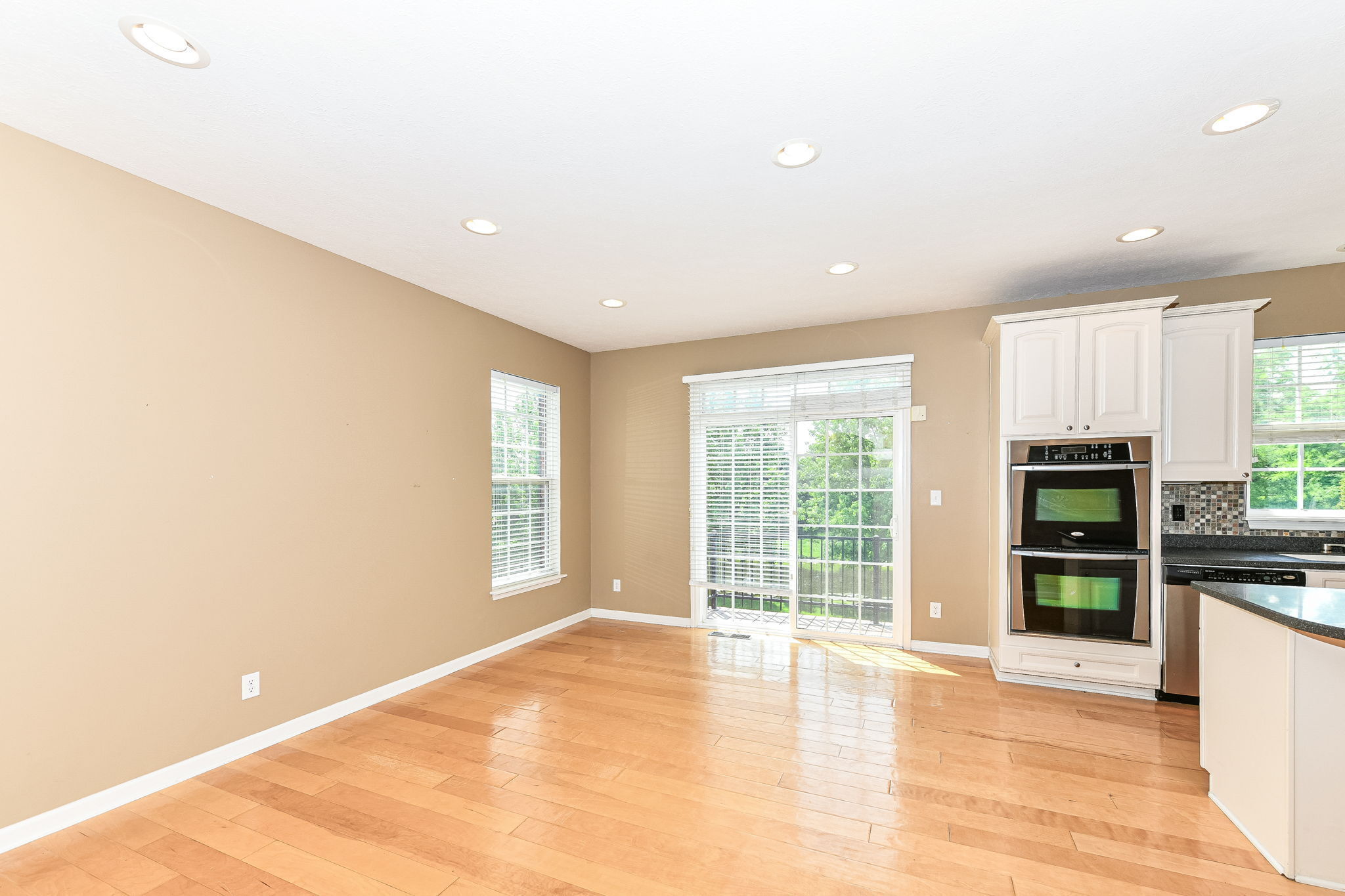 8230 Ethan Drive Fishers, IN 46038 - Photo 3 of 35