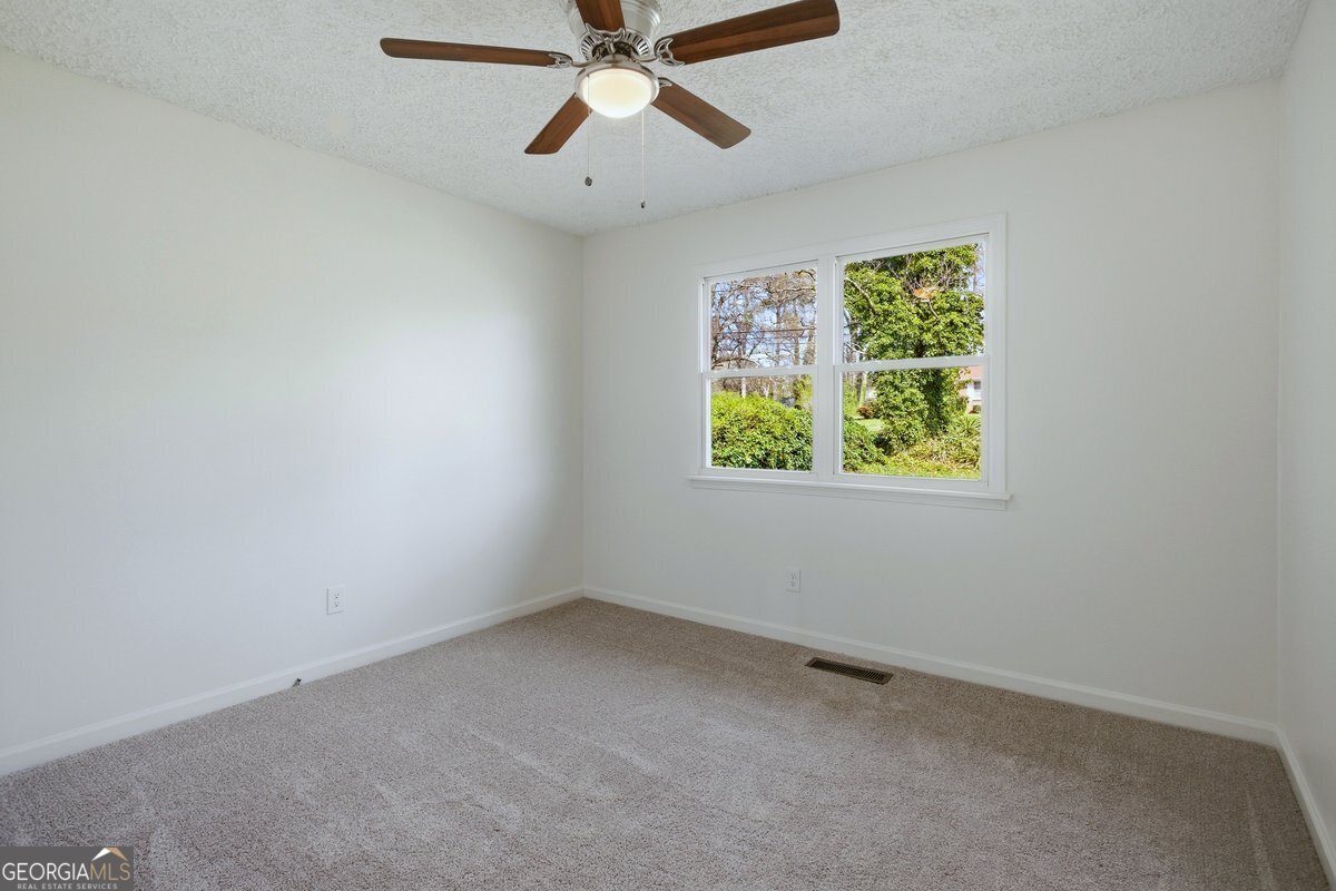 16 Rosenwald Drive Hampton, GA 30228 - Photo 25 of 31