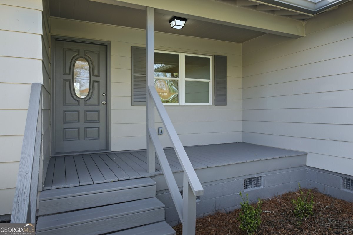 16 Rosenwald Drive Hampton, GA 30228 - Photo 5 of 31