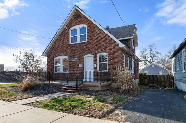 $225,000 | 2555 Oakland Avenue, St. Louis, MO 63143